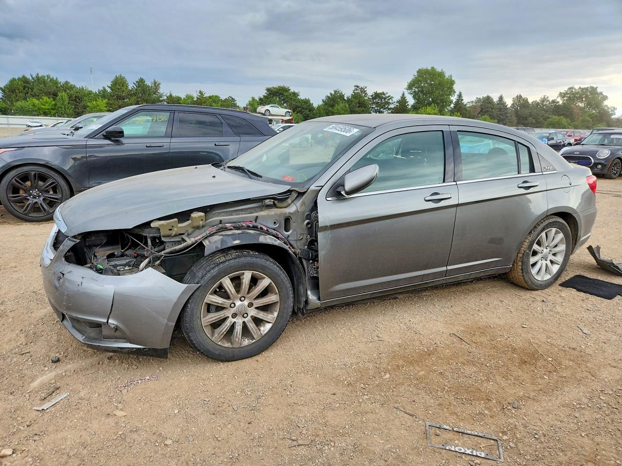 1C3CCBBB3DN593784 · 2013 CHRYSLER 200
