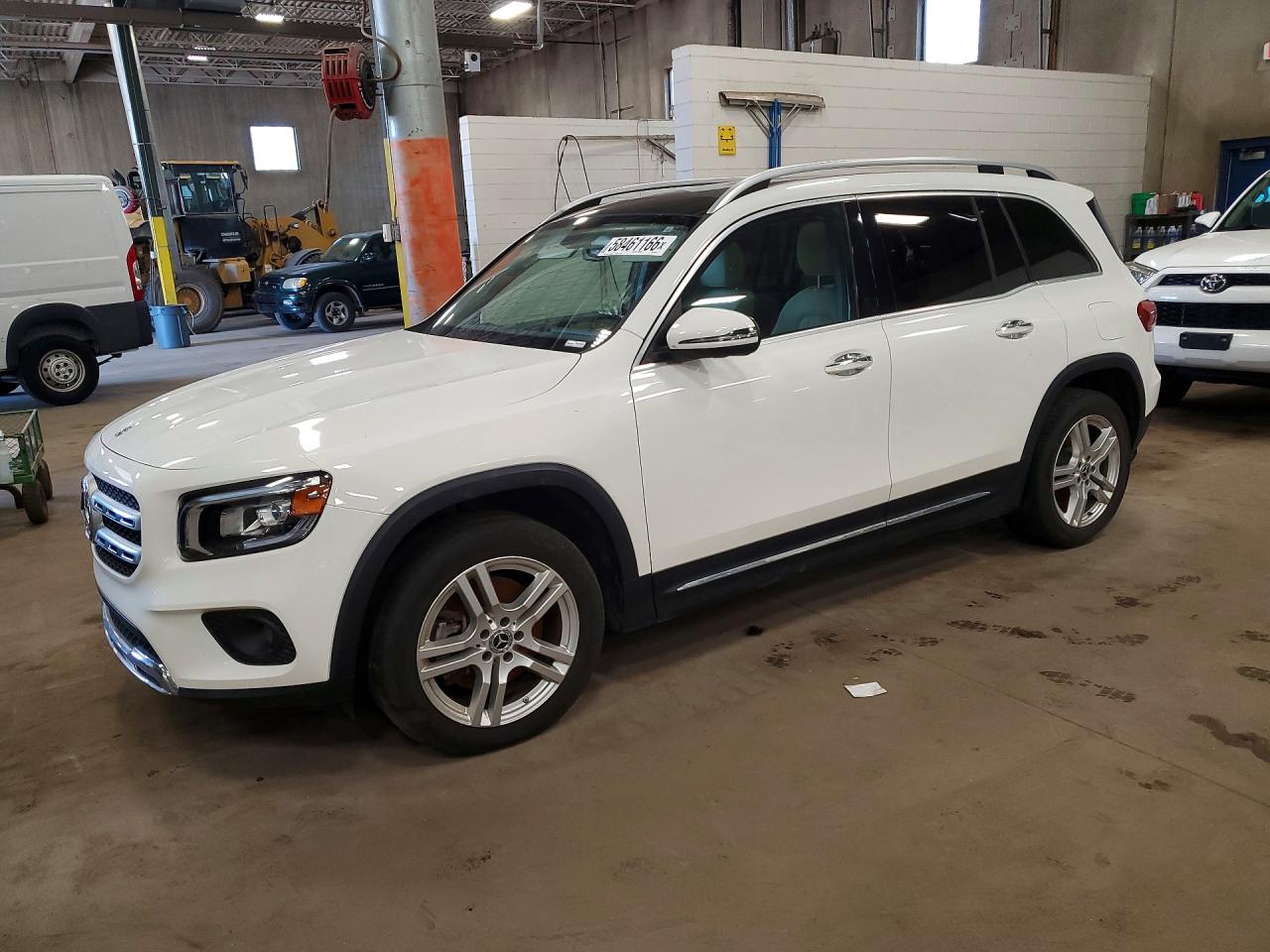 W1N4M4HB2LW041629 · 2020 MERCEDES-BENZ GLB