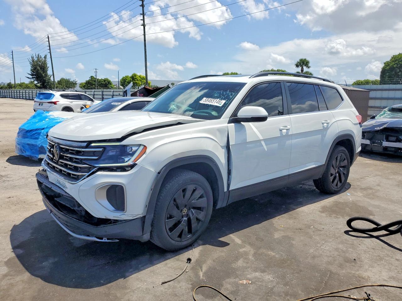 1V2JR2CA2RC589430 · 2024 VOLKSWAGEN ATLAS