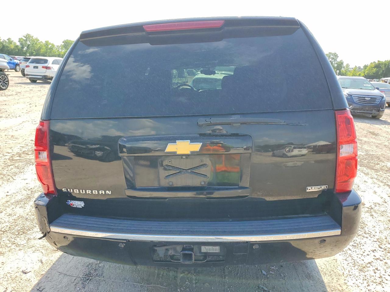 1GNSKKE39BR145643 · 2011 CHEVROLET SUBURBAN · 6/14