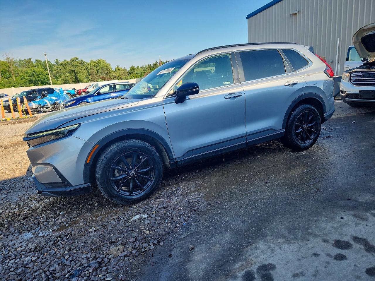 7FARS6H5XPE039666 · 2023 HONDA CR-V
