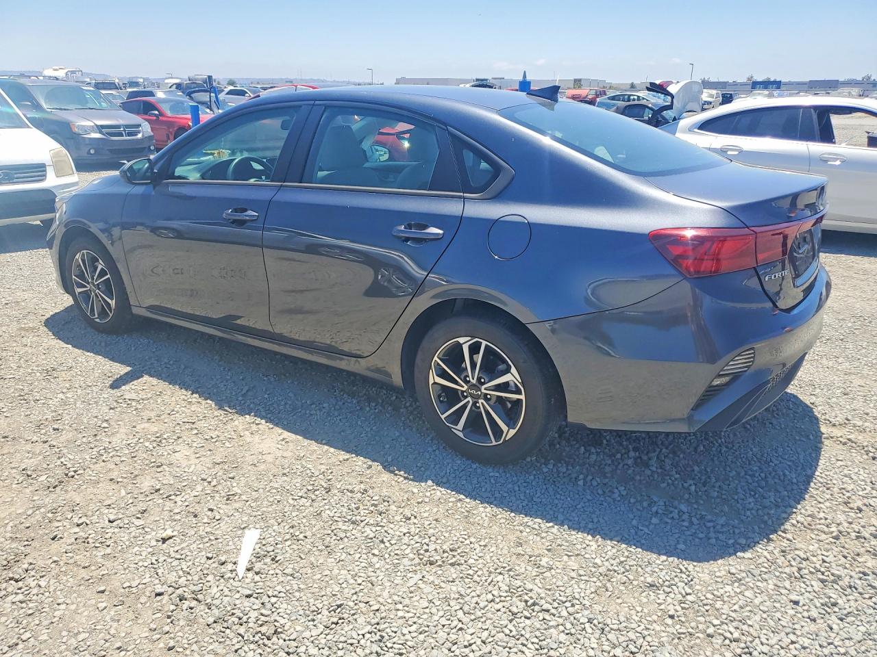 3KPF24AD3NE490686 · 2022 KIA FORTE · 2/12