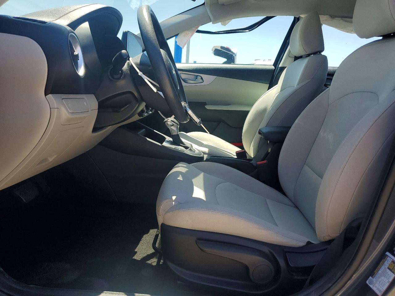 3KPF24AD3NE490686 · 2022 KIA FORTE · 7/12