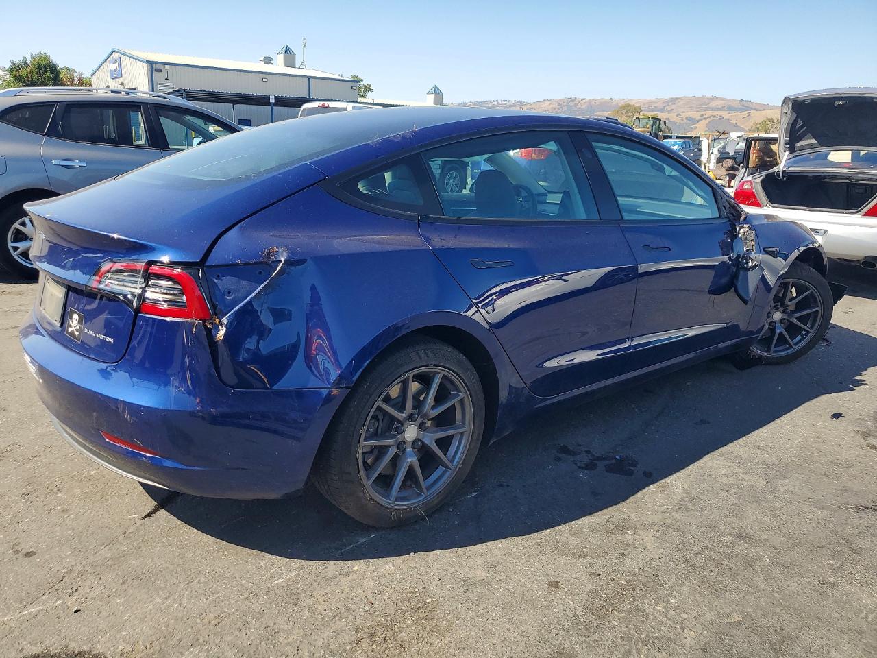 5YJ3E1EB2NF275926 · 2022 TESLA MODEL 3 · 3/12