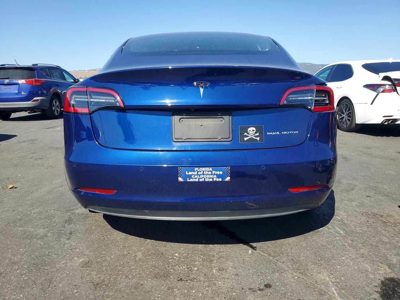 5YJ3E1EB2NF275926 · 2022 TESLA MODEL 3 · 6/12