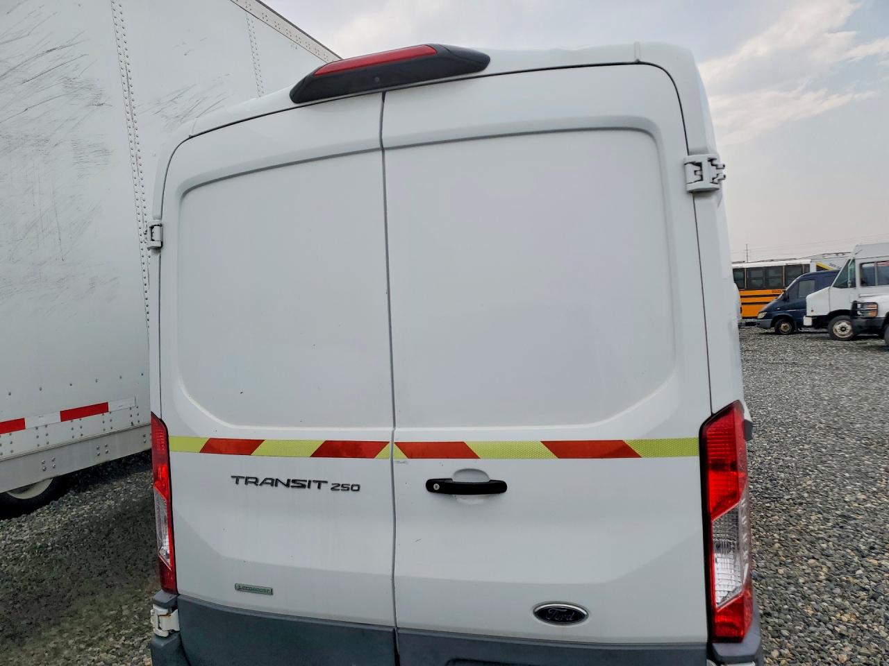 1FTYR1CG5JKA24162 · 2018 FORD TRANSIT · 6/13