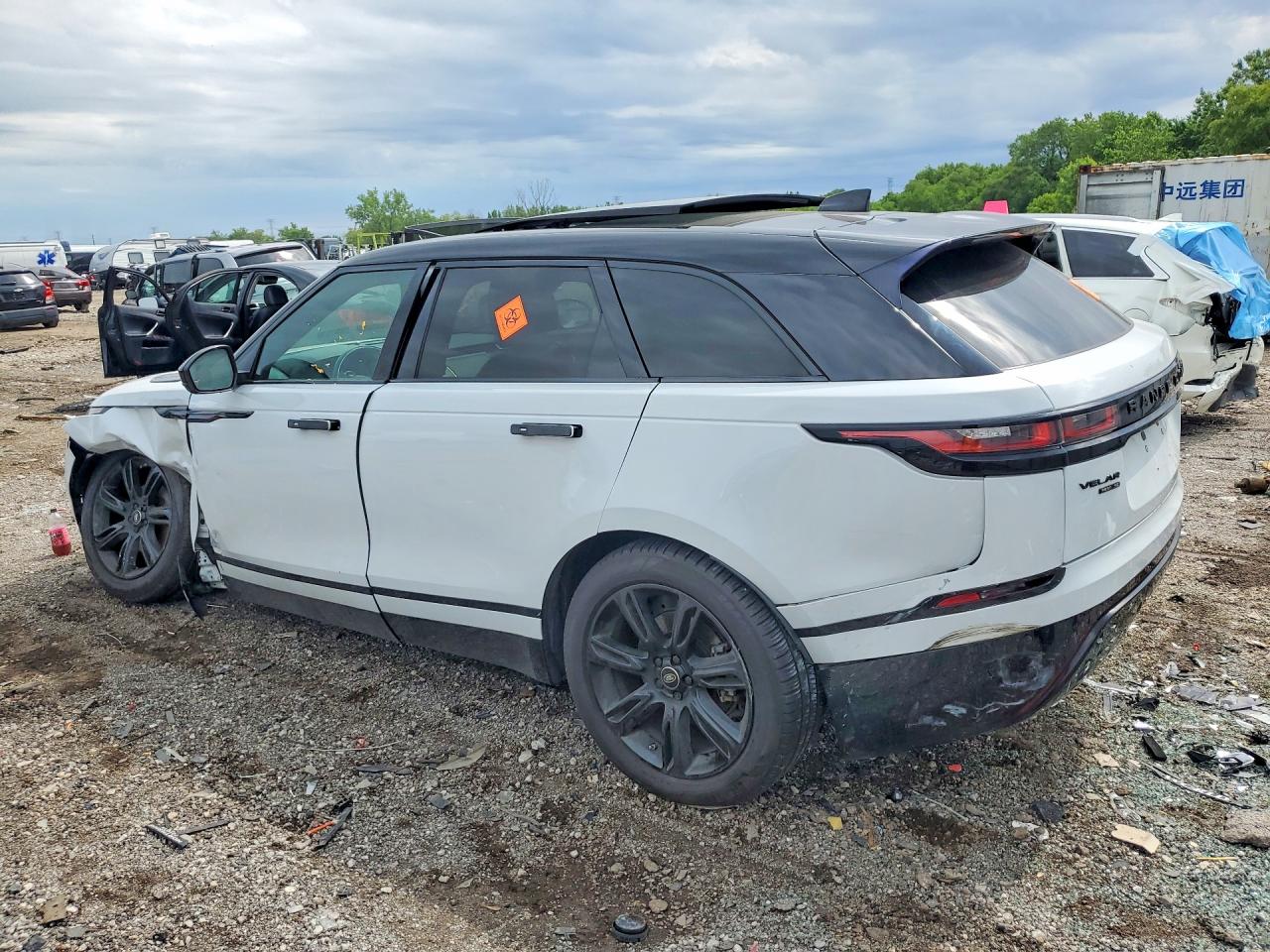 SALYL2EX5KA220350 · 2019 LAND ROVER RANGE ROVER VELAR · 2/13