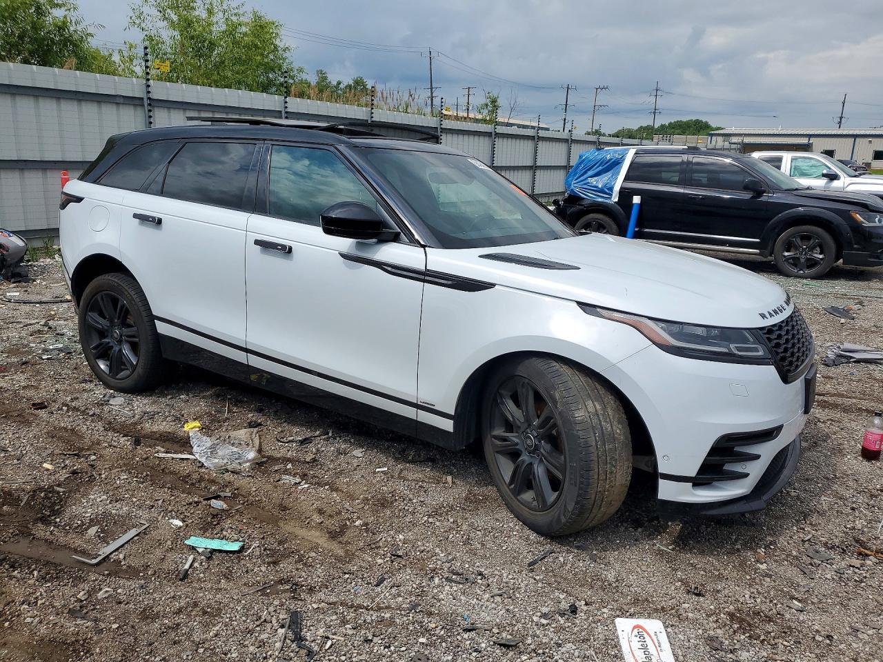 SALYL2EX5KA220350 · 2019 LAND ROVER RANGE ROVER VELAR · 4/13