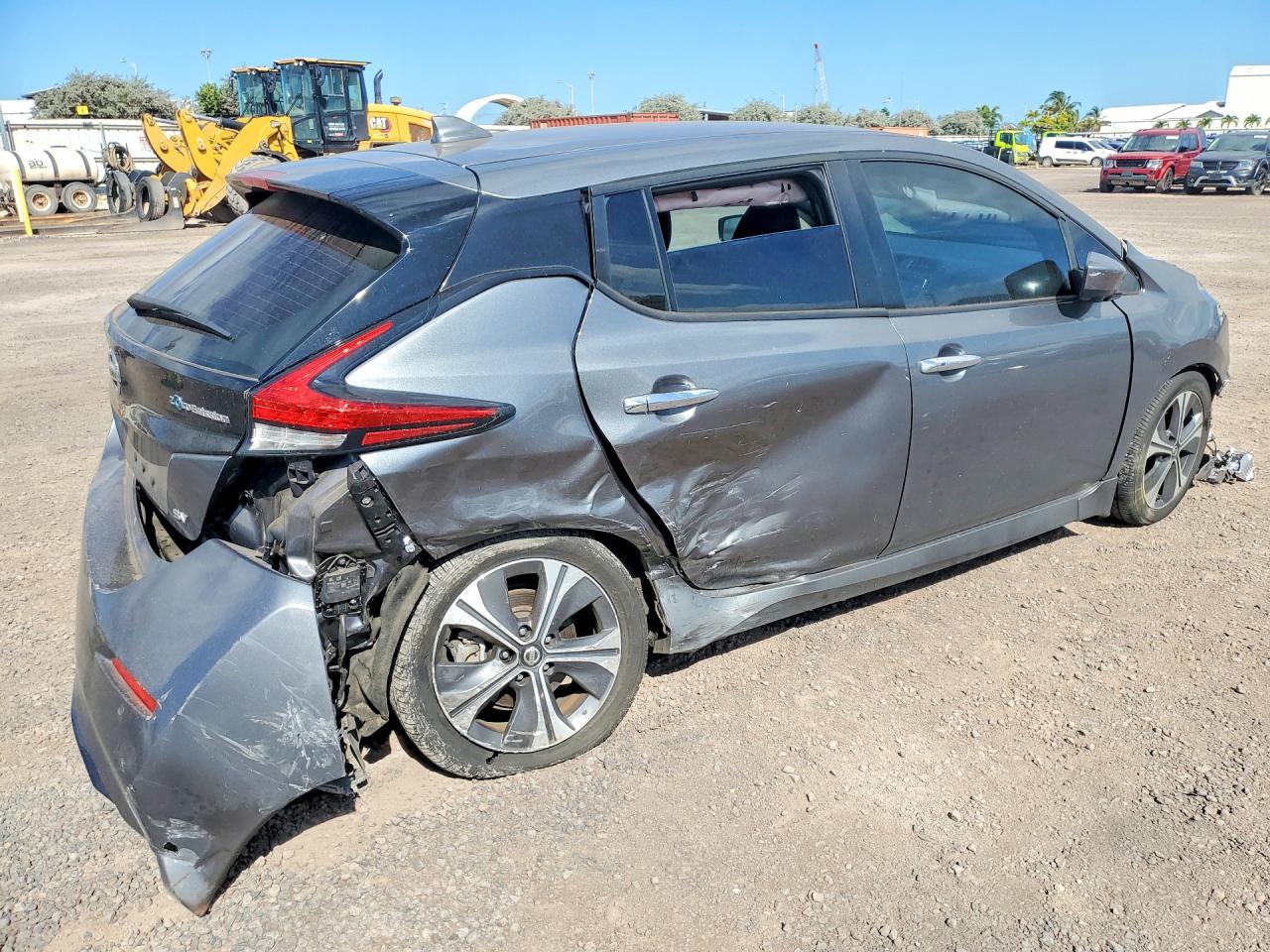 1N4AZ1CP6LC305651 · 2020 NISSAN LEAF · 3/12