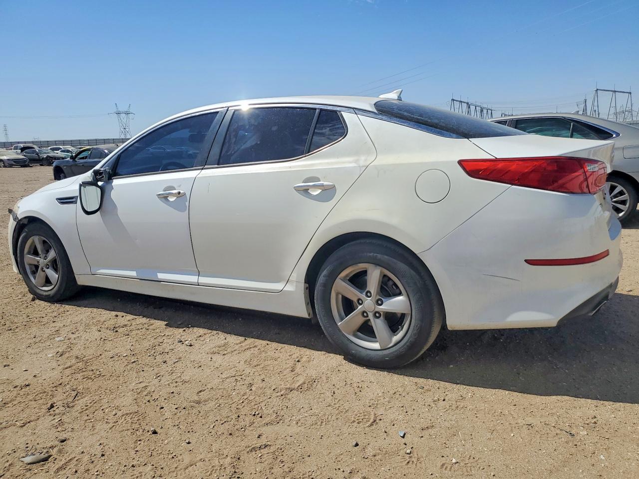 KNAGM4A73F5642632 · 2015 KIA OPTIMA · 2/12