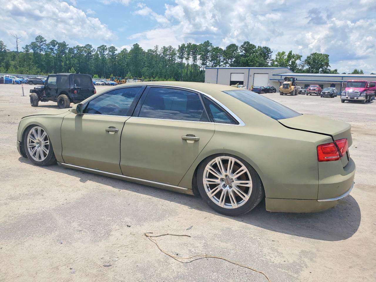 WAURVAFD5BN012091 · 2011 AUDI A8 · 2/13