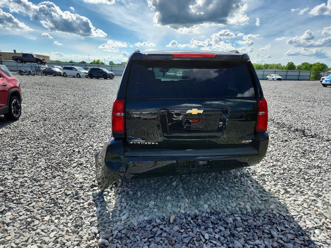 1GNSKJKC0FR737727 · 2015 CHEVROLET SUBURBAN · 6/13