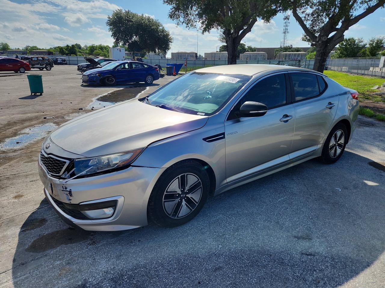 KNAGM4ADXD5040166 · 2013 KIA OPTIMA