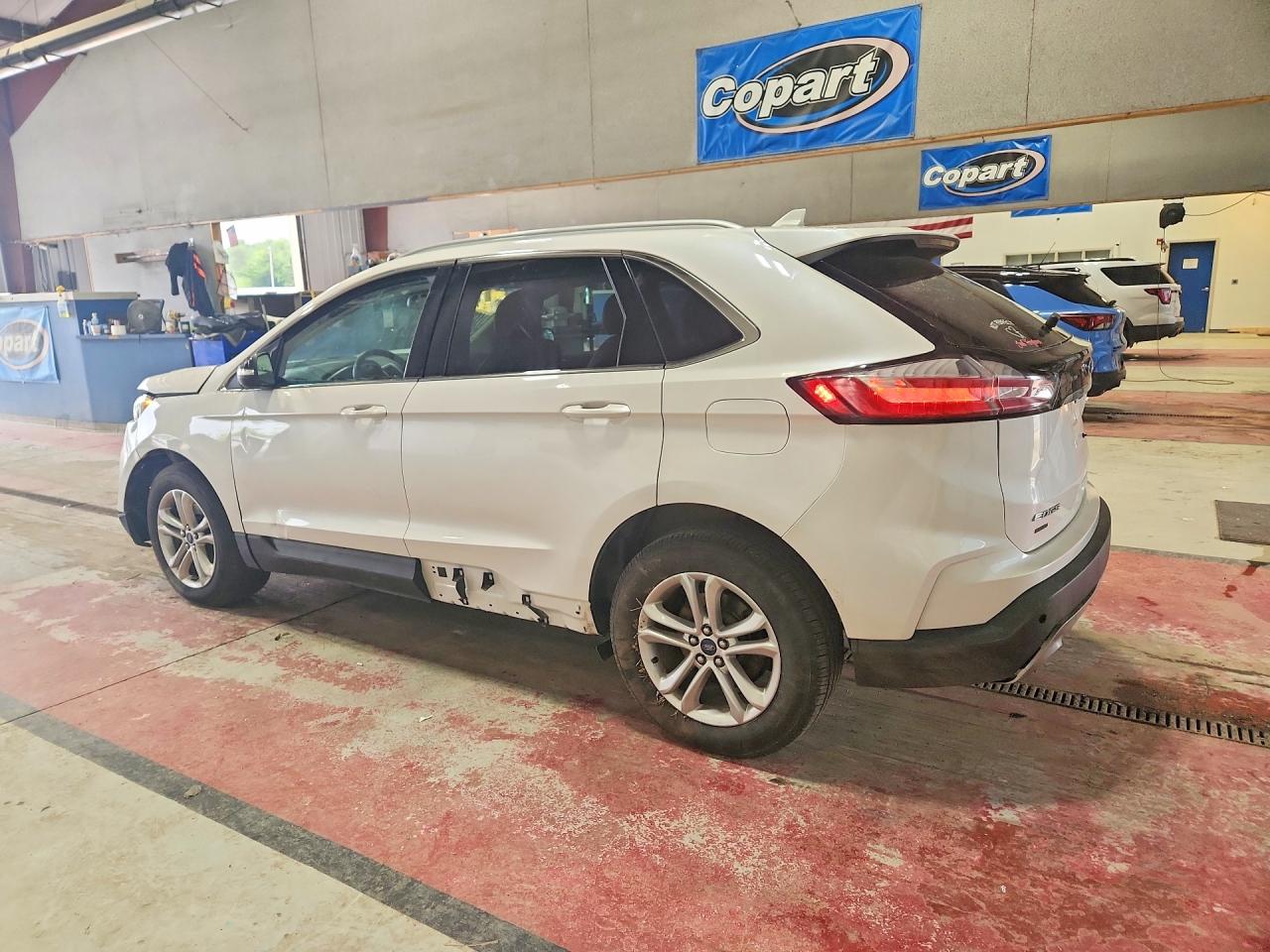 2FMPK4J90KBB45551 · 2019 FORD EDGE · 2/13