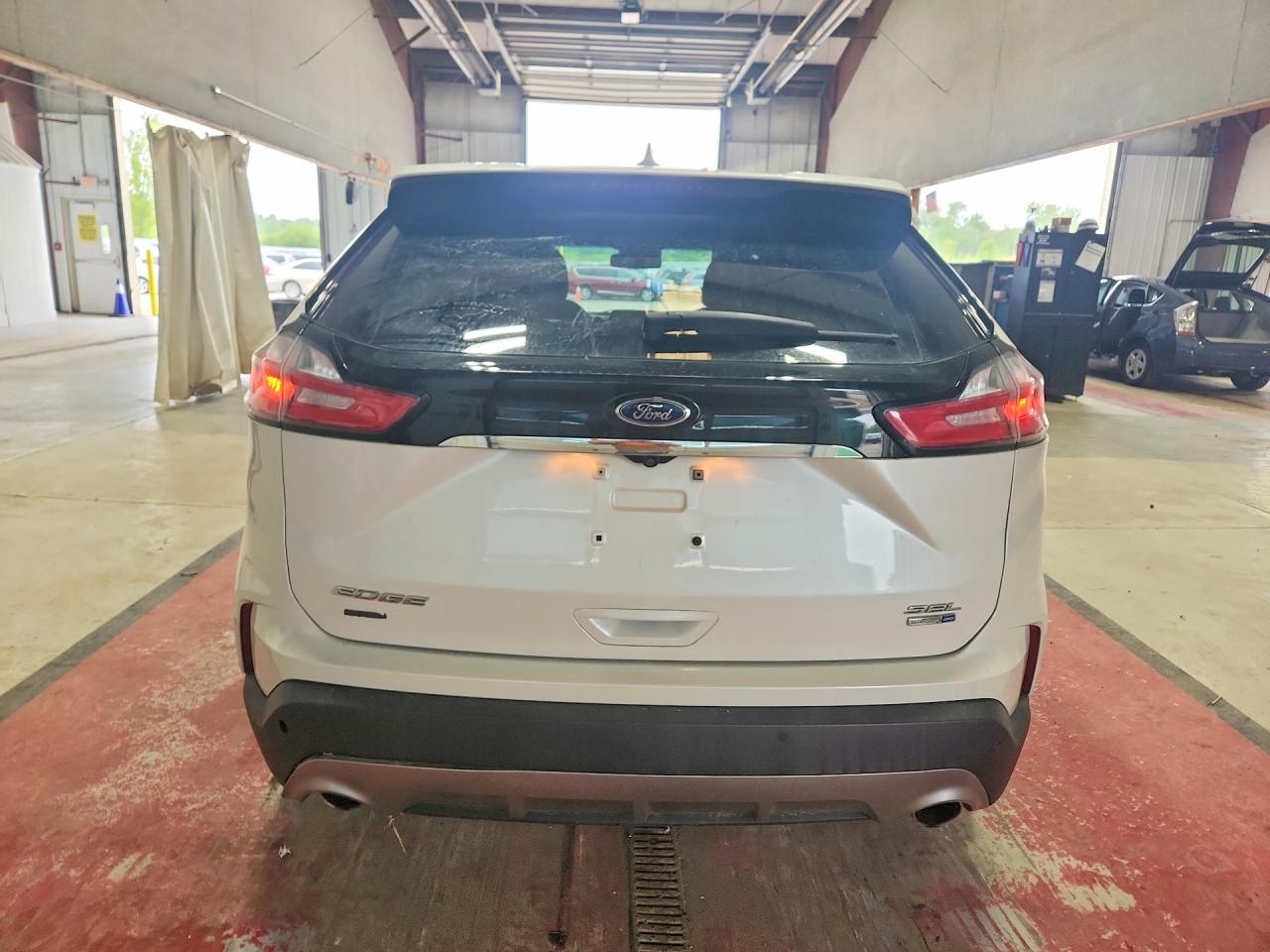 2FMPK4J90KBB45551 · 2019 FORD EDGE · 6/13