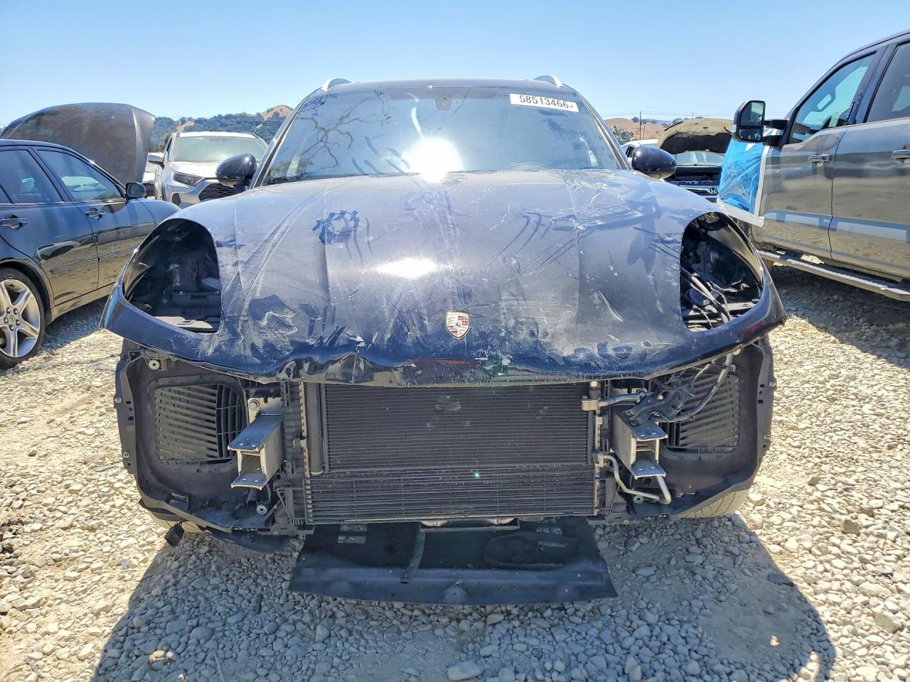 WP1AB2A50FLB72300 · 2015 PORSCHE MACAN · 5/14