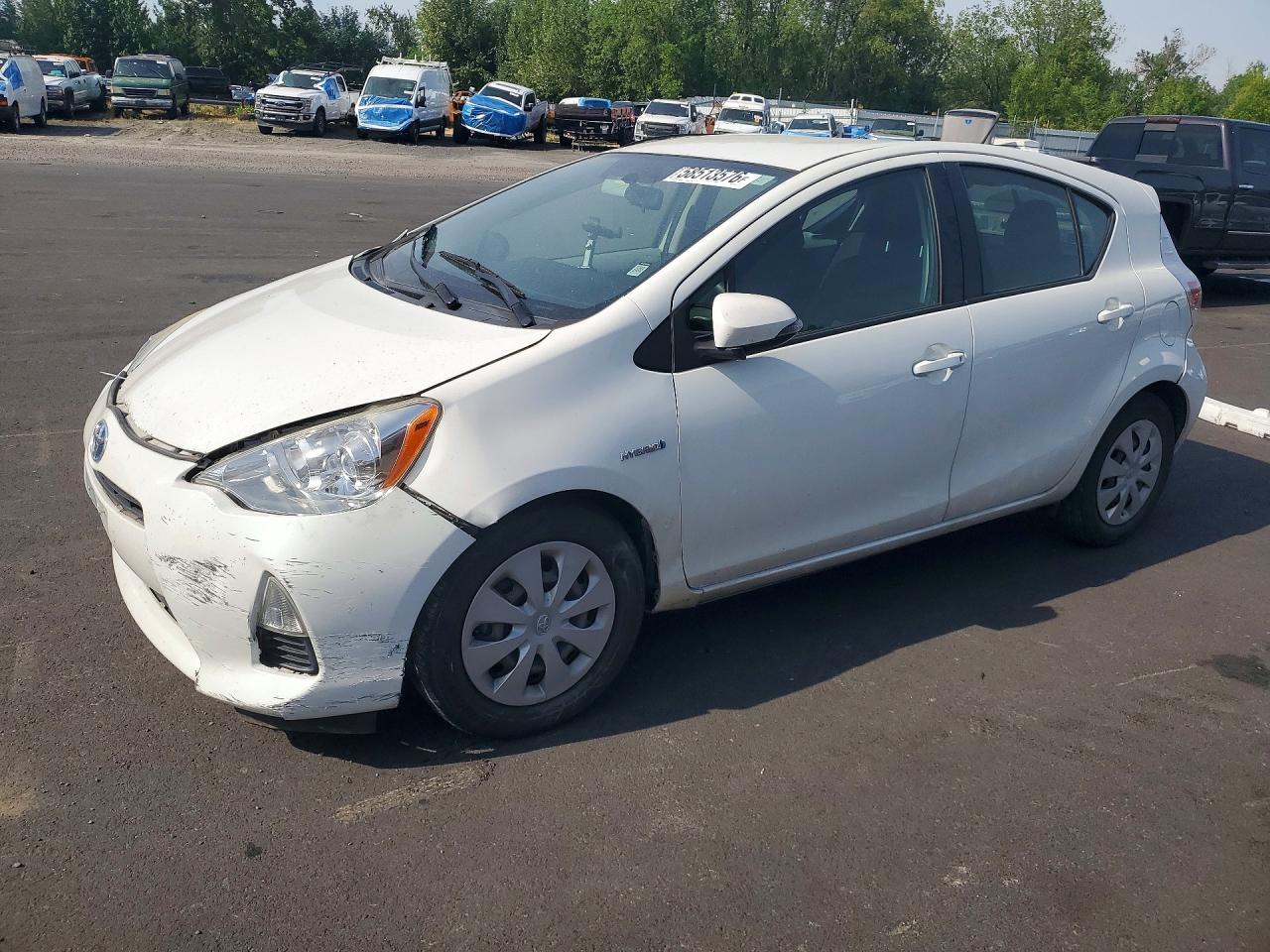 JTDKDTB30E1061291 · 2014 TOYOTA PRIUS C