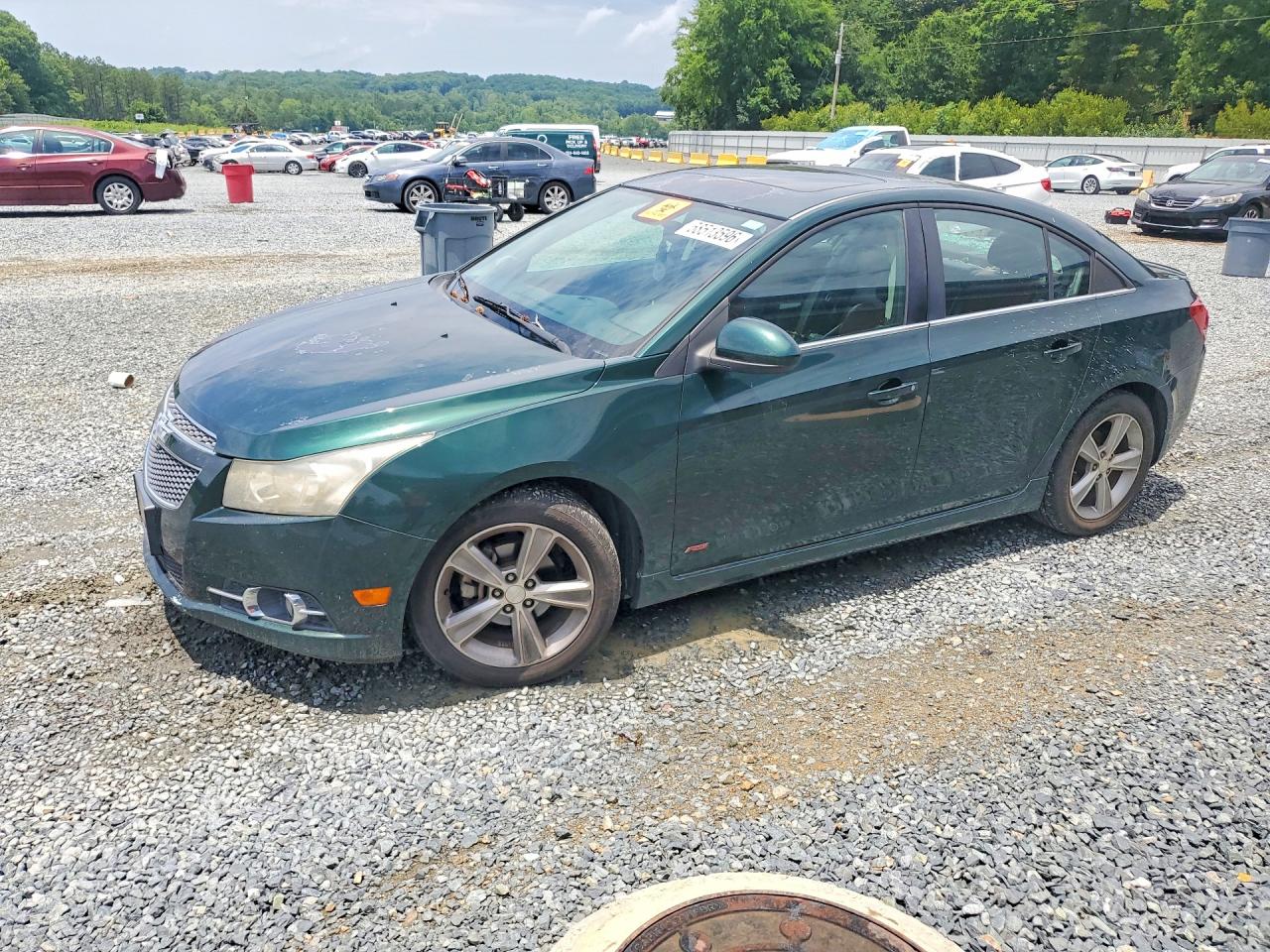 1G1PE5SB8E7127386 · 2014 CHEVROLET CRUZE