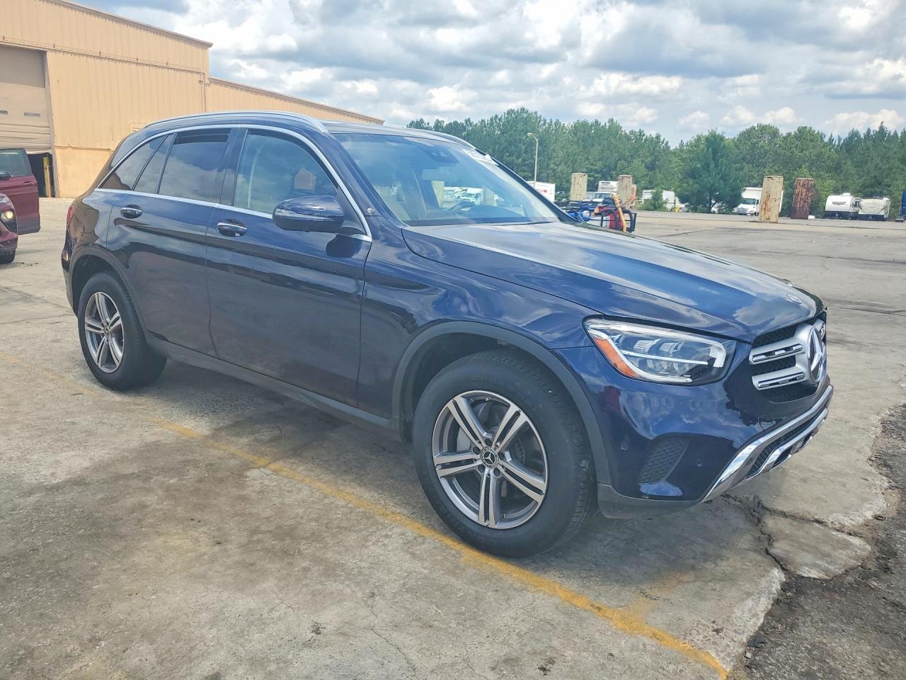 W1N0G8DB6NG091126 · 2022 MERCEDES-BENZ GLC · 4/12