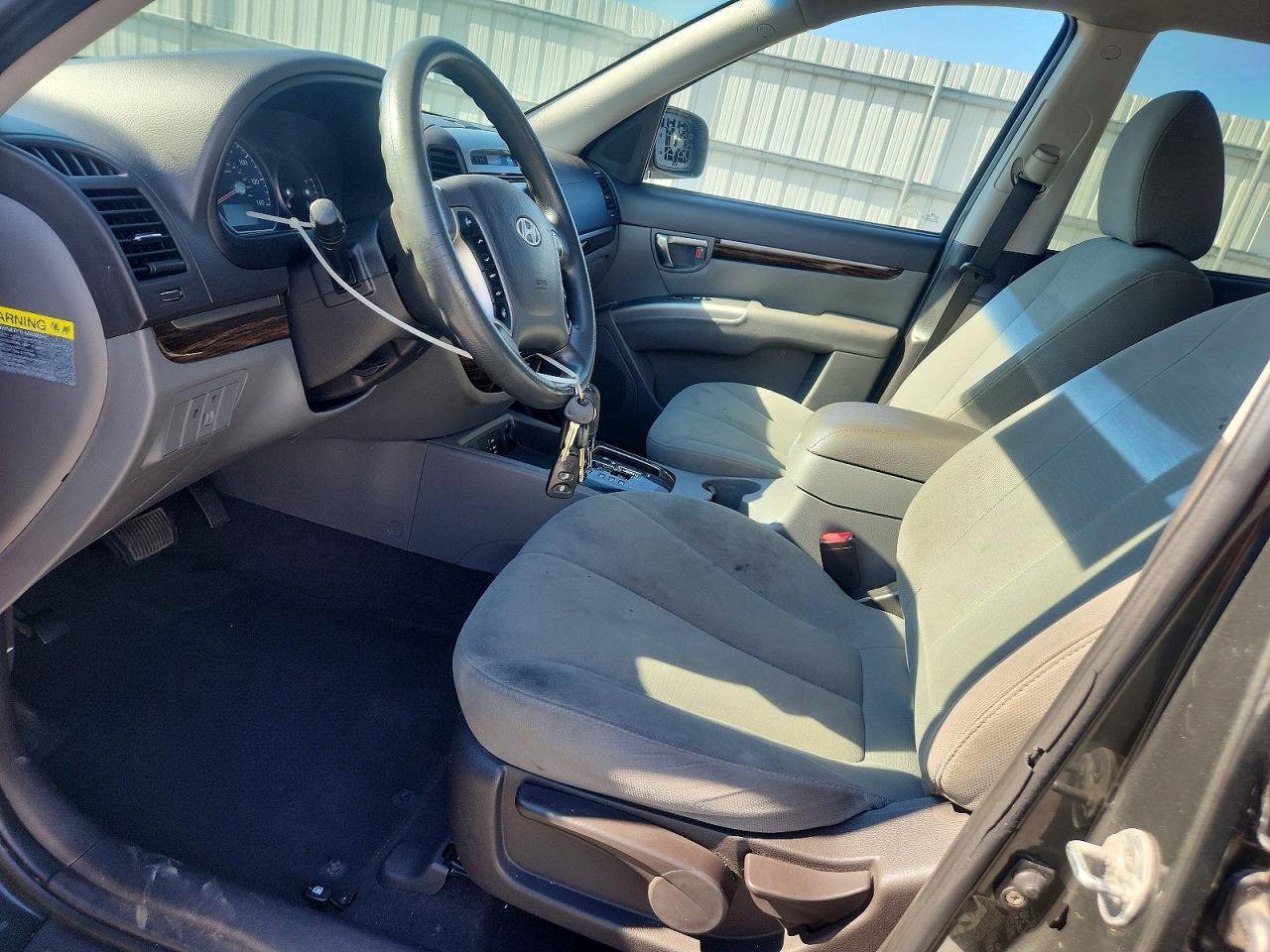 5NMSG3AB7AH353262 · 2010 HYUNDAI SANTA FE · 7/13