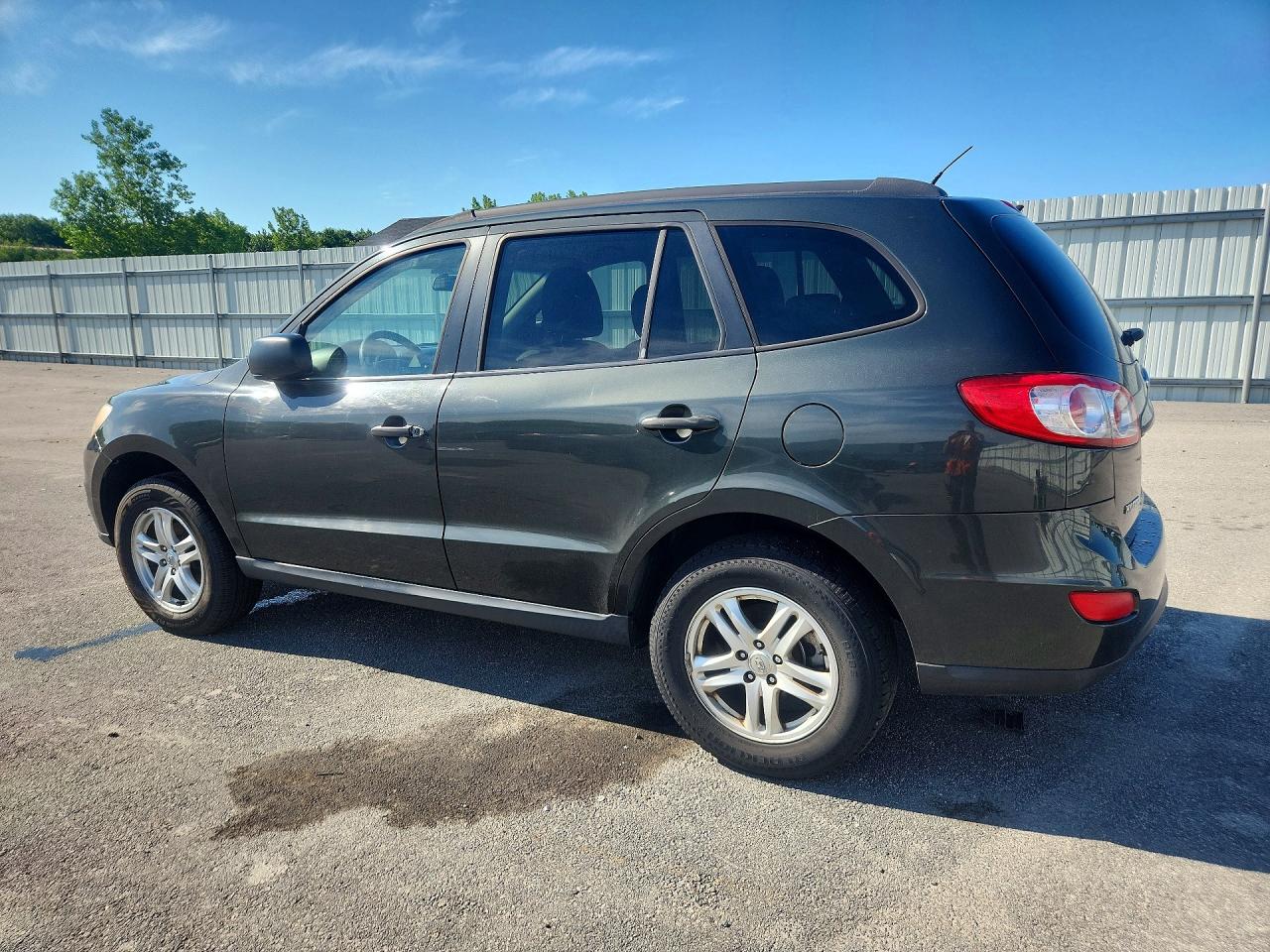5NMSG3AB7AH353262 · 2010 HYUNDAI SANTA FE · 2/13