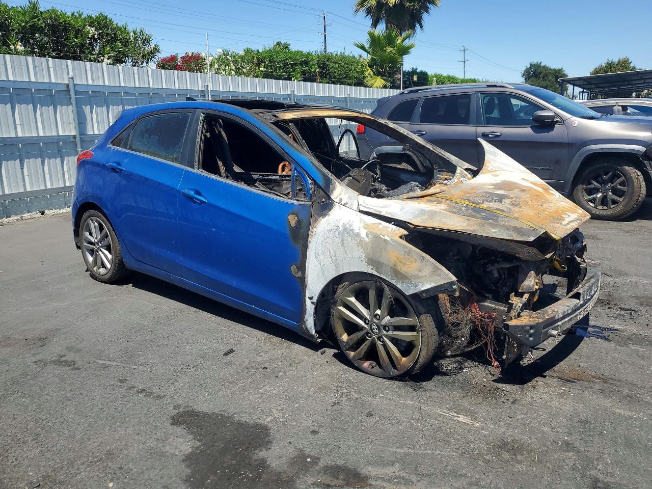 KMHD35LH1HU354827 · 2017 HYUNDAI ELANTRA GT · 4/12