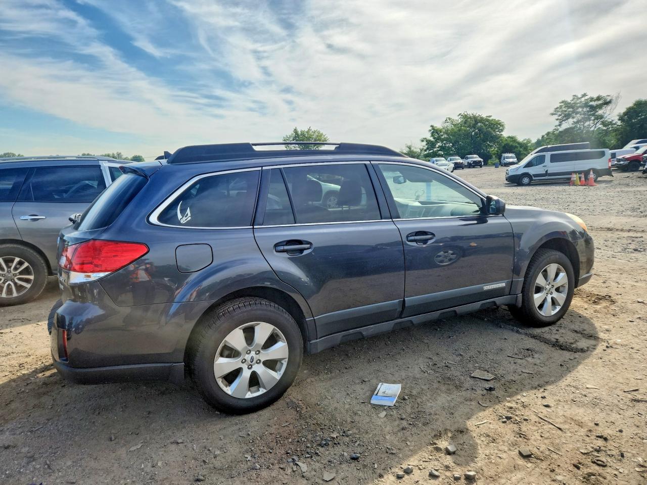 4S4BRBJC7C3281327 · 2012 SUBARU OUTBACK · 3/12