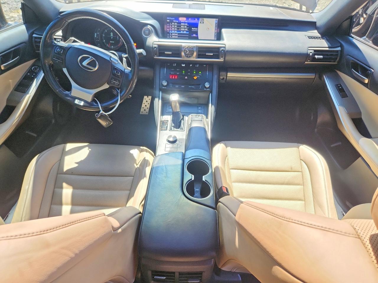 JTHC81D20J5031212 · 2018 LEXUS IS · 8/12