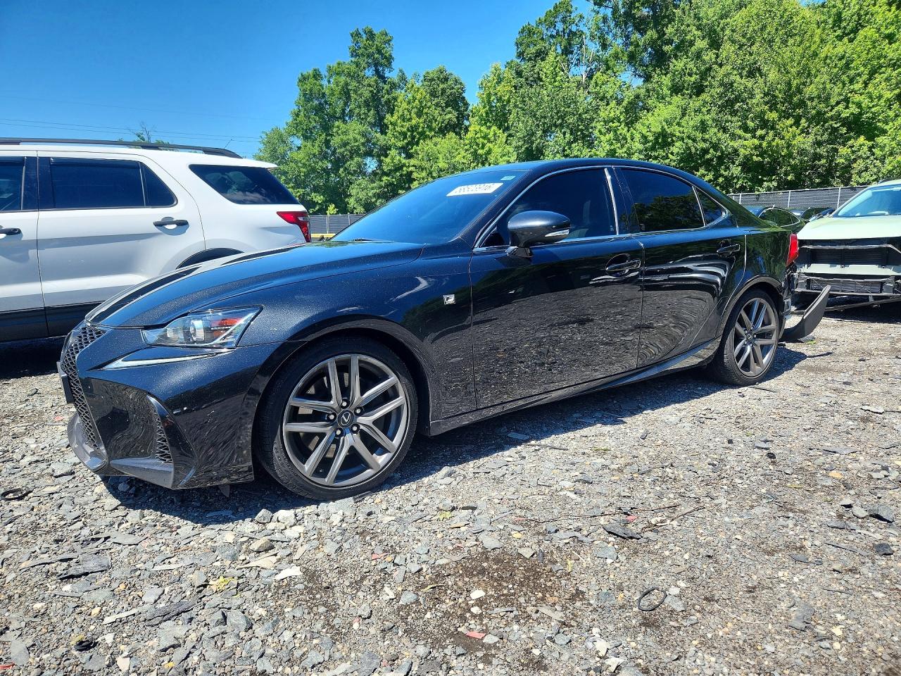 JTHC81D20J5031212 · 2018 LEXUS IS