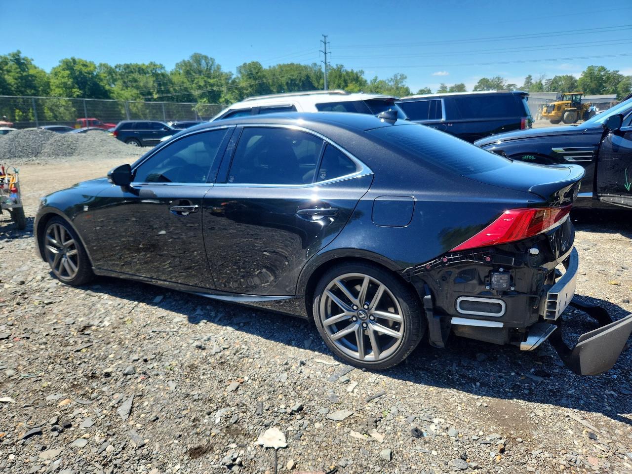 JTHC81D20J5031212 · 2018 LEXUS IS · 2/12