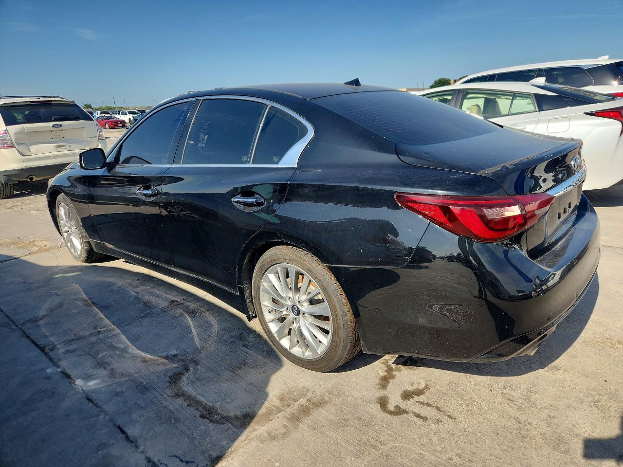 JN1EV7AP8KM517654 · 2019 INFINITI Q50 · 2/12