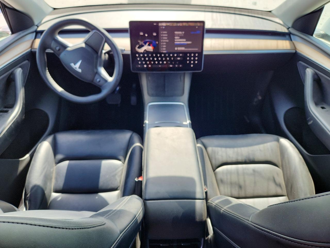 7SAYGAEE4NF570202 · 2022 TESLA MODEL  Y · 8/13