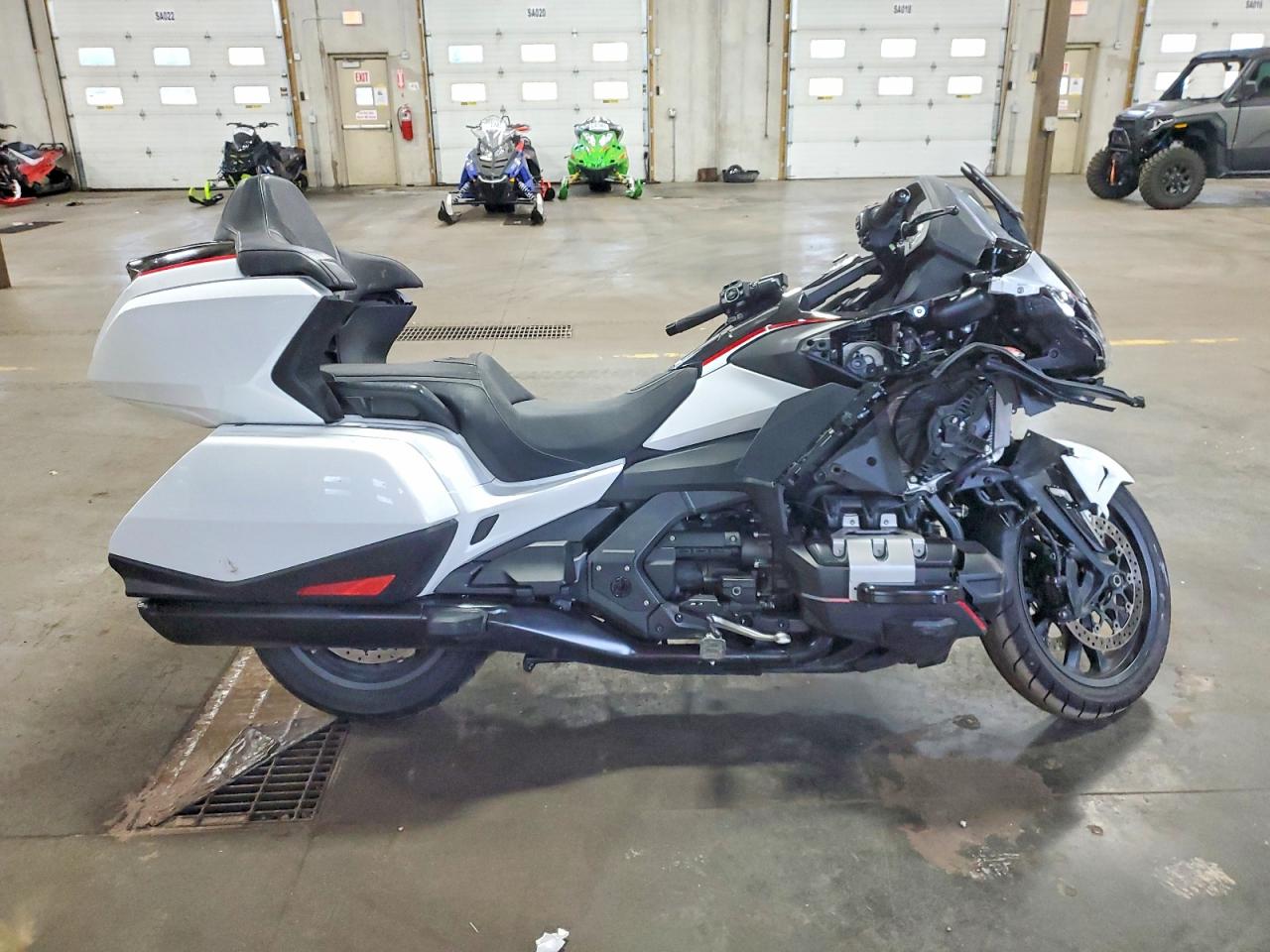 JH2SC790XRK600531 · 2024 HONDA GL1800