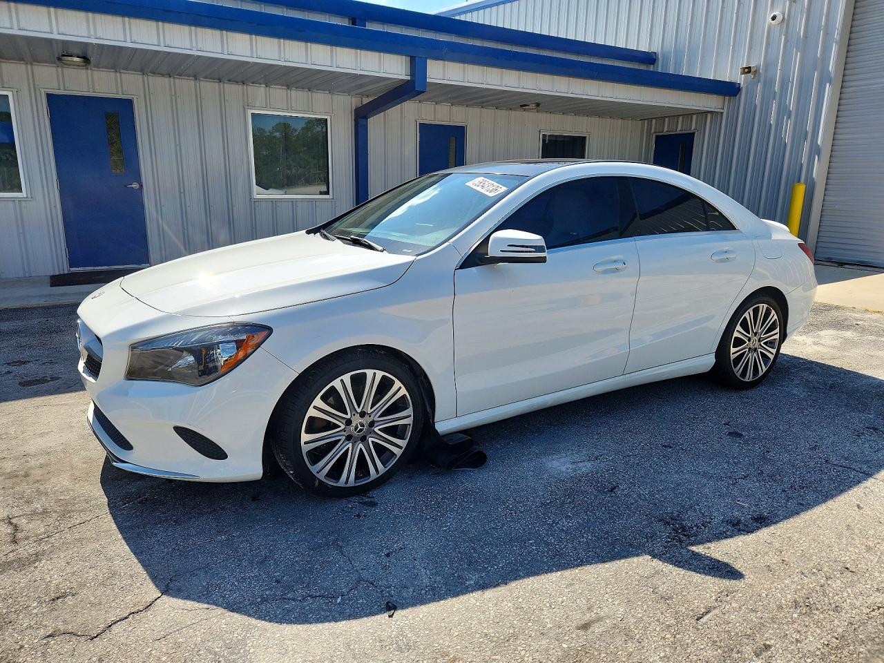 WDDSJ4EB8JN680490 · 2018 MERCEDES-BENZ CLA
