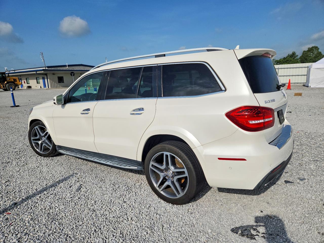 4JGDF7DE1HA800144 · 2017 MERCEDES-BENZ GLS · 2/14
