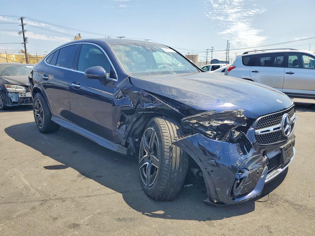 W1NKJ4HB7RF081939 · 2024 MERCEDES-BENZ GLC COUPE · 4/13