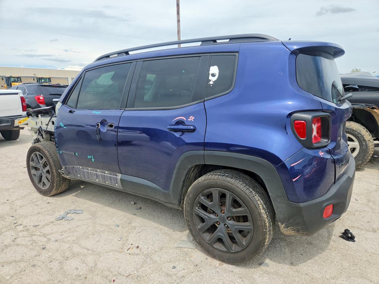 ZACCJBBB6HPF08290 · 2017 JEEP RENEGADE · 2/14