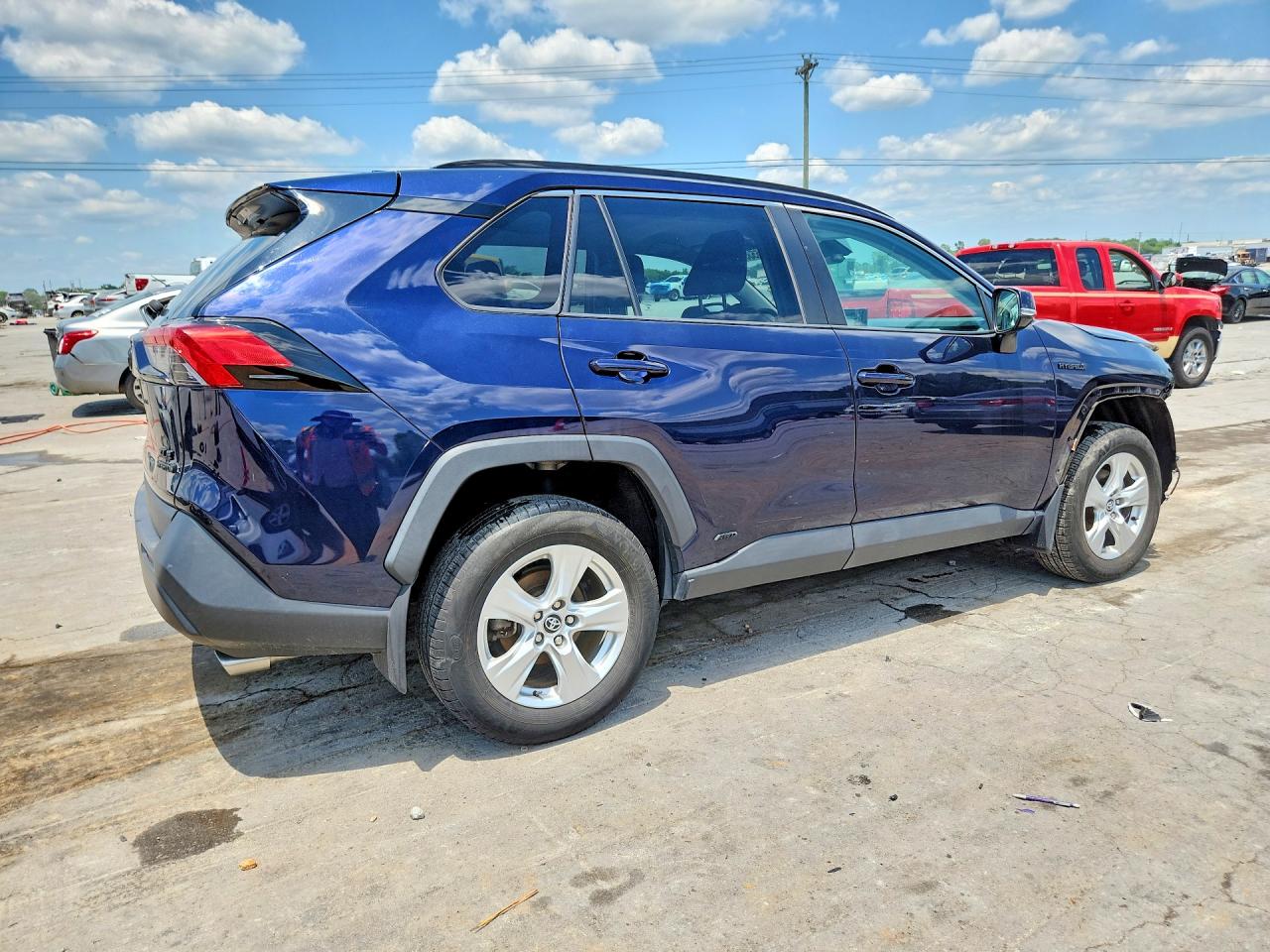 2T3RWRFV4LW078813 · 2020 TOYOTA RAV4 HYBRID · 3/14