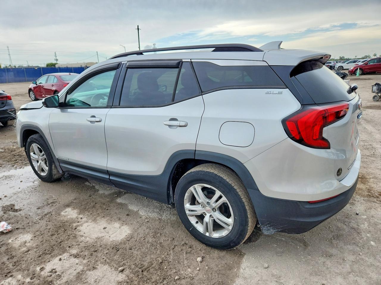 3GKALMEV9JL401983 · 2018 GMC TERRAIN · 2/13