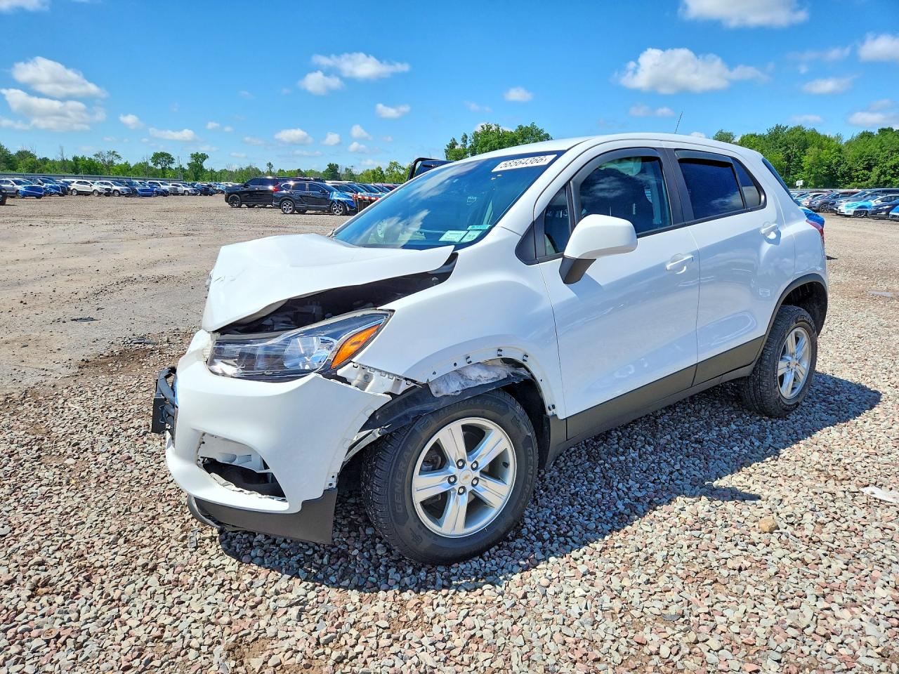 KL7CJNSB8JB698723 · 2018 CHEVROLET TRAX
