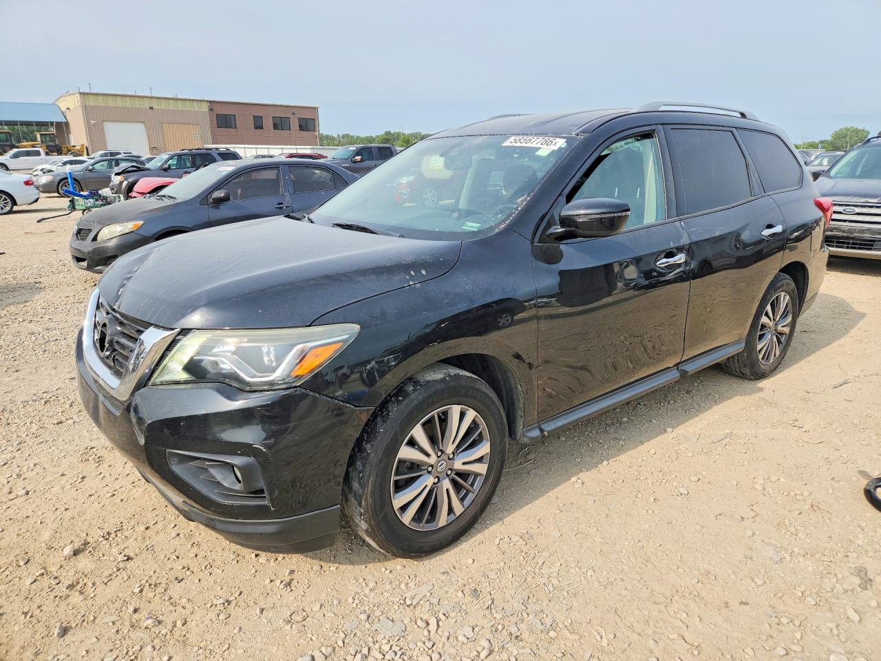 5N1DR2MN0JC636177 · 2018 NISSAN PATHFINDER