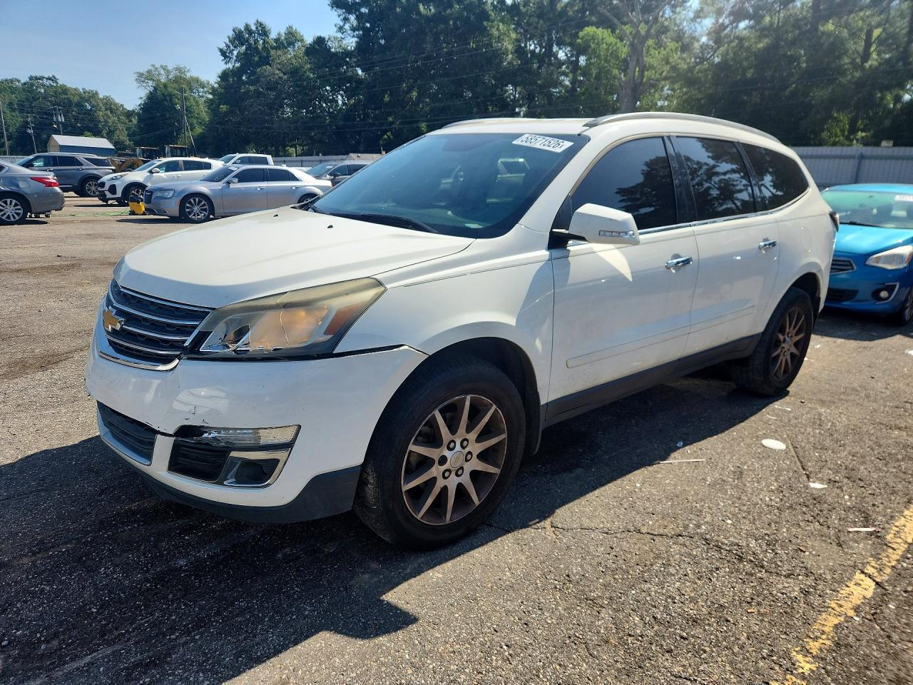 1GNKRGKD6FJ305813 · 2015 CHEVROLET TRAVERSE
