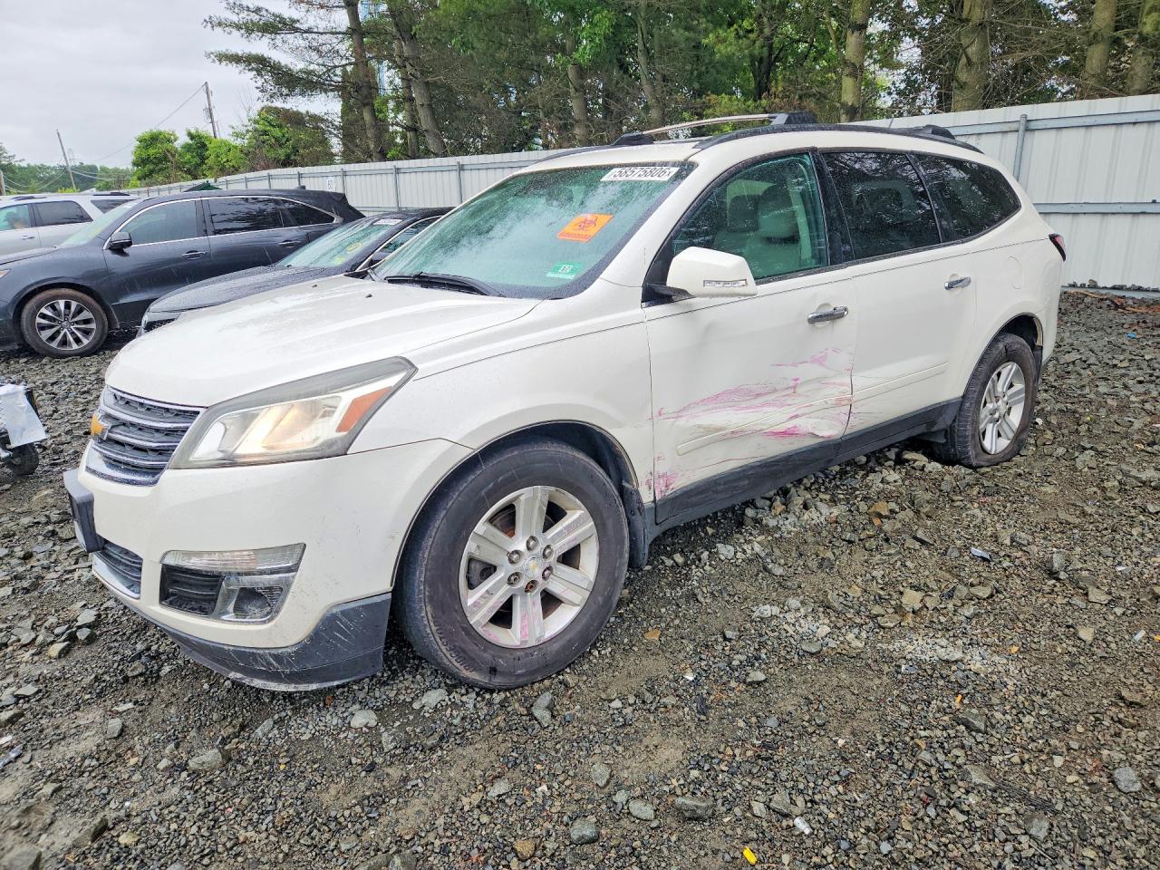 1GNKVHKD7EJ225808 · 2014 CHEVROLET TRAVERSE