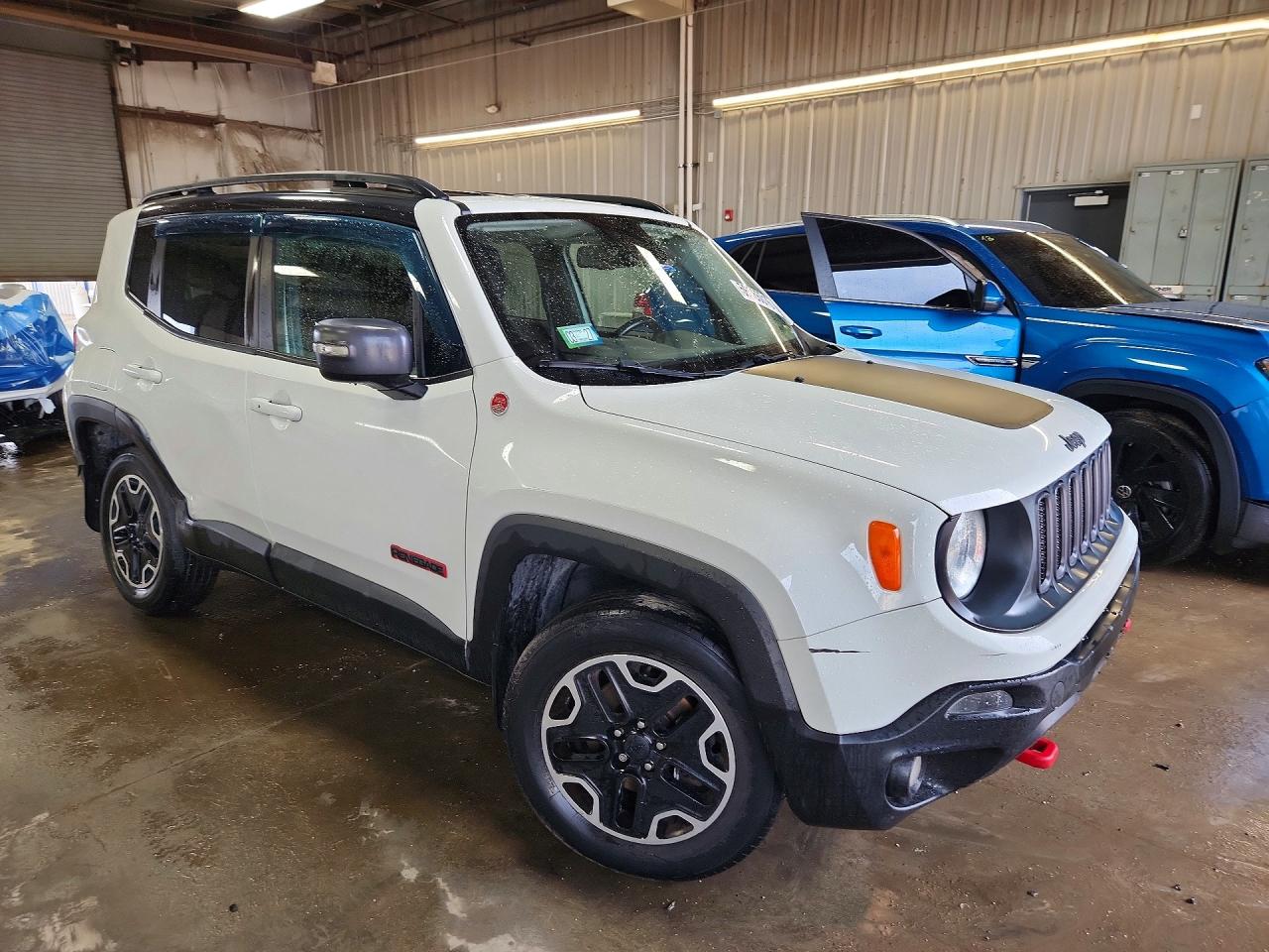 ZACCJBCT9GPD24421 · 2016 JEEP RENEGADE · 4/12