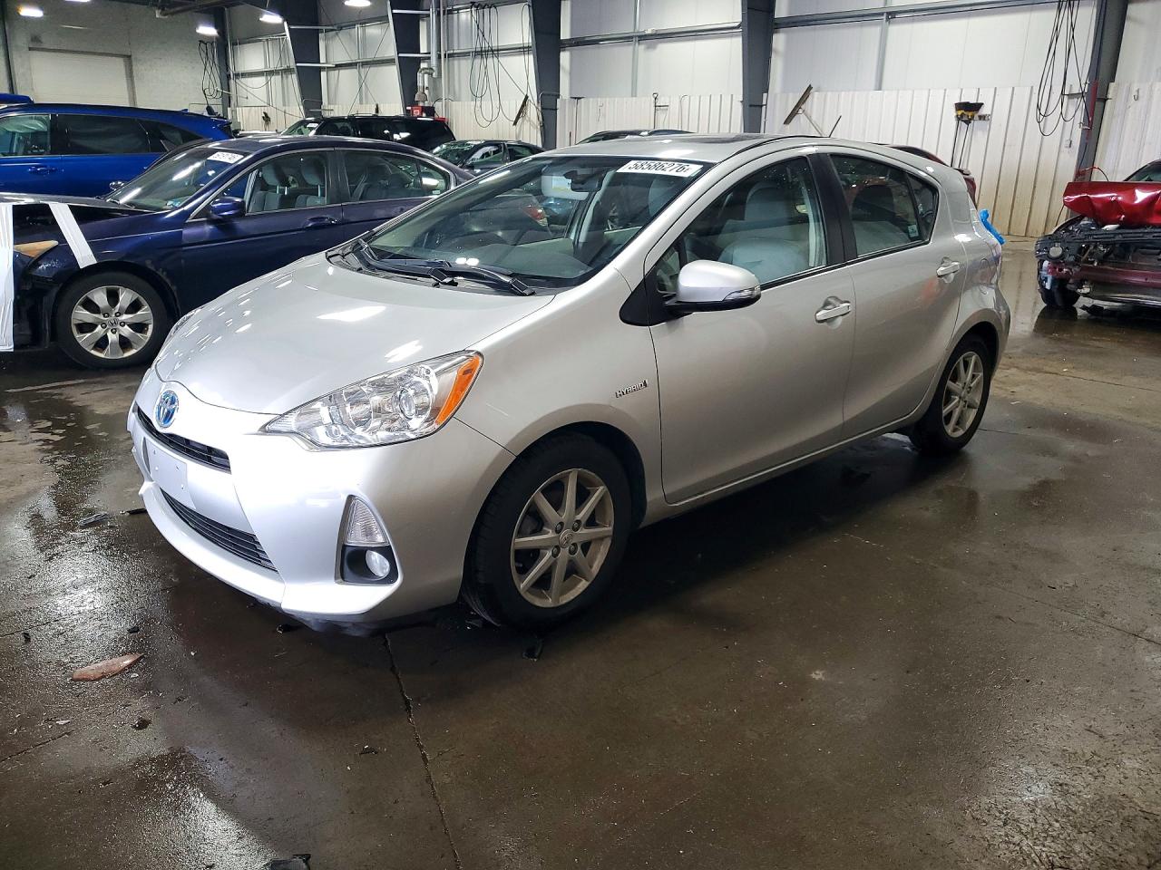 JTDKDTB31D1039024 · 2013 TOYOTA PRIUS C