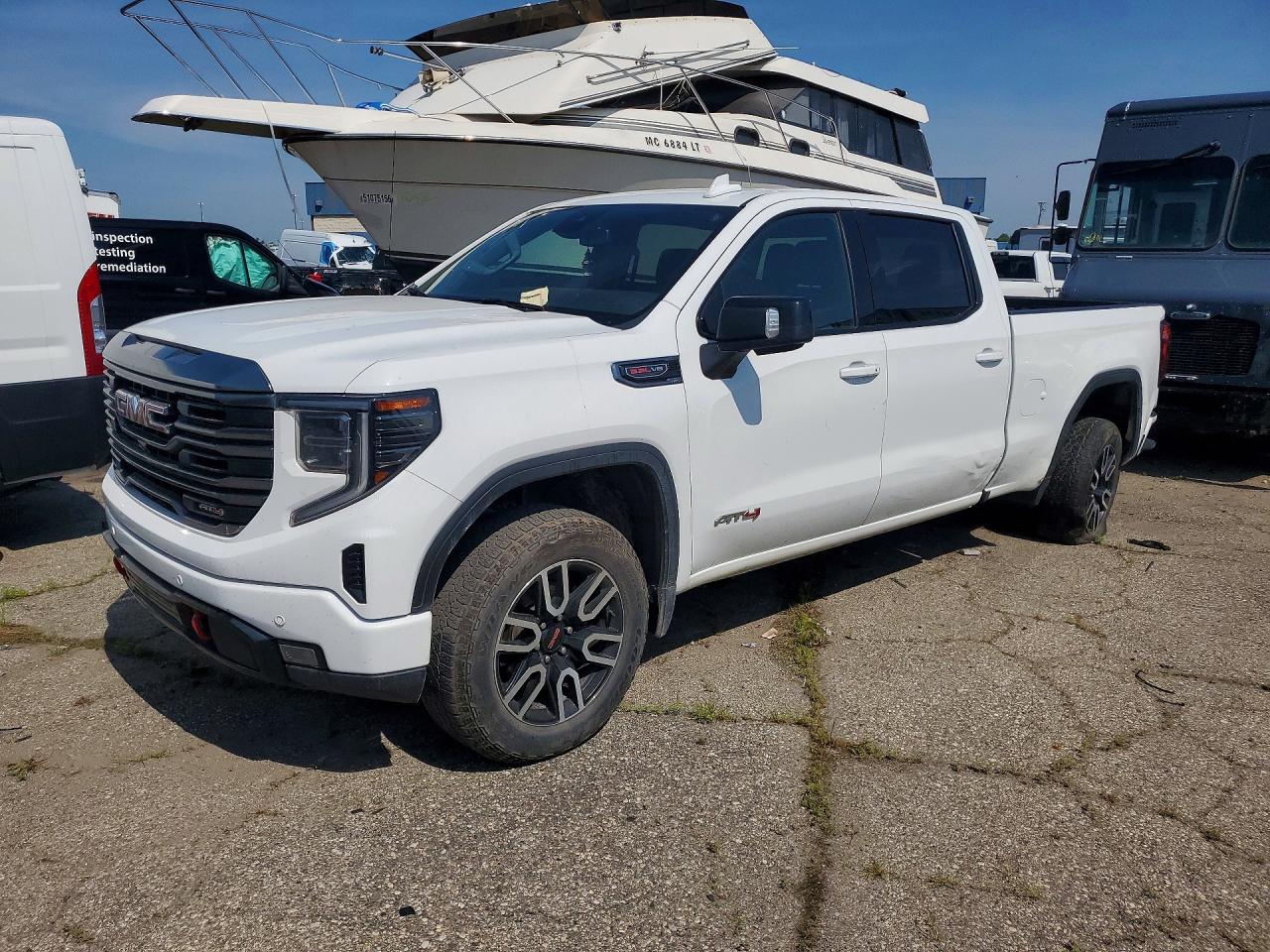 2023 GMC SIERRA