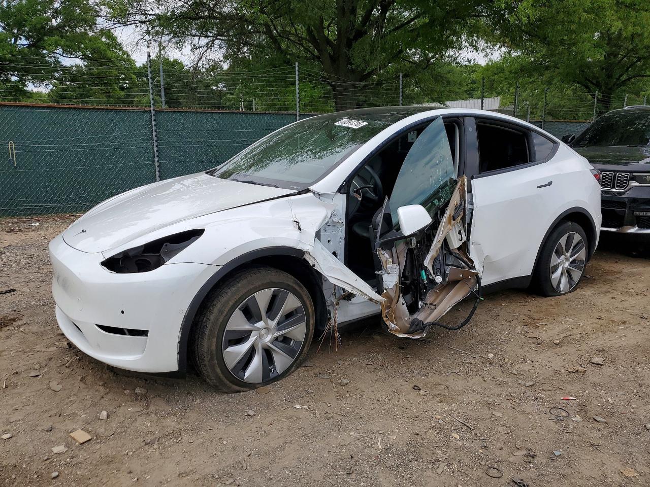 7SAYGDEE5NF422559 · 2022 TESLA MODEL Y