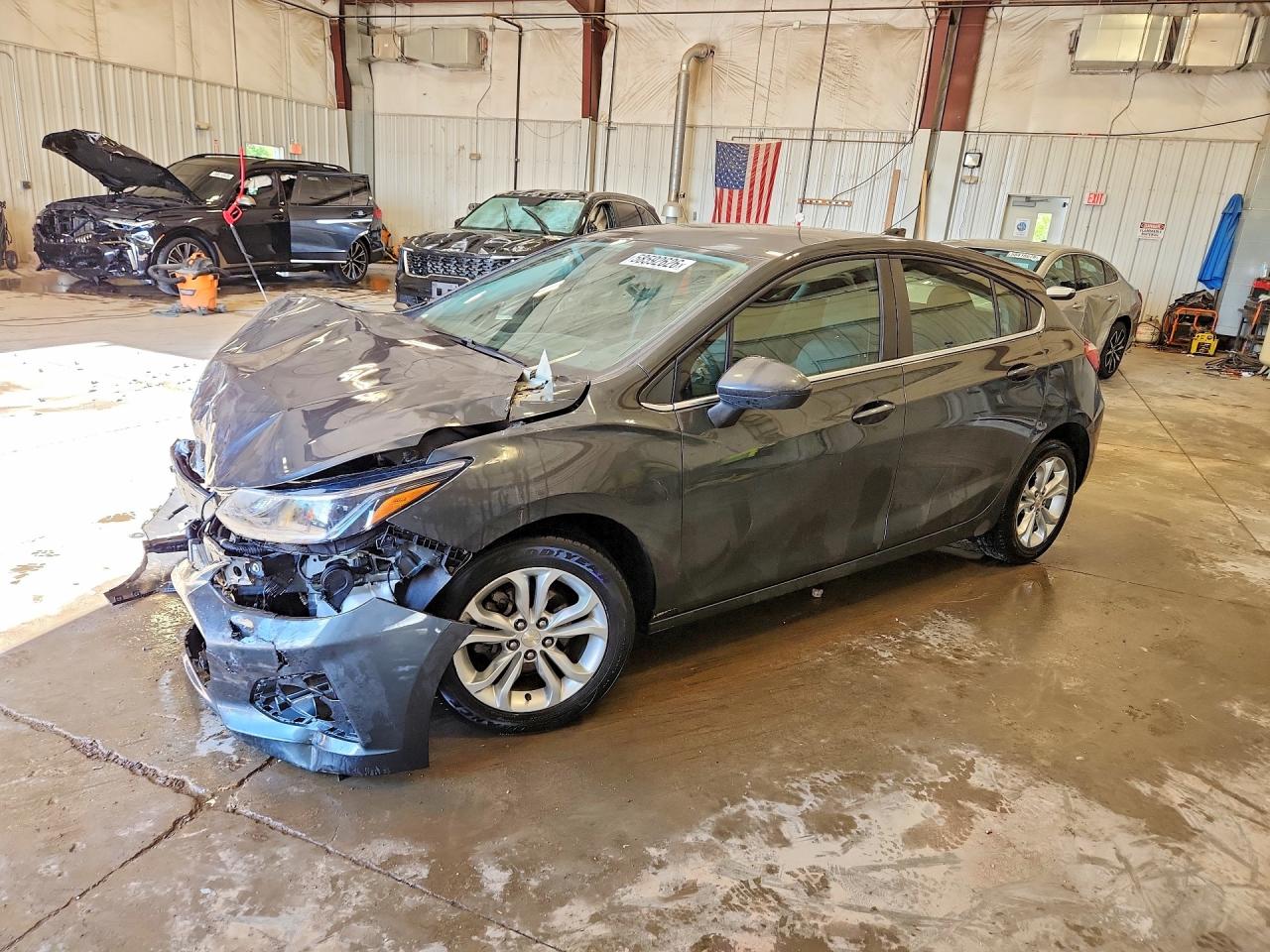 3G1BE6SM6KS592599 · 2019 CHEVROLET CRUZE