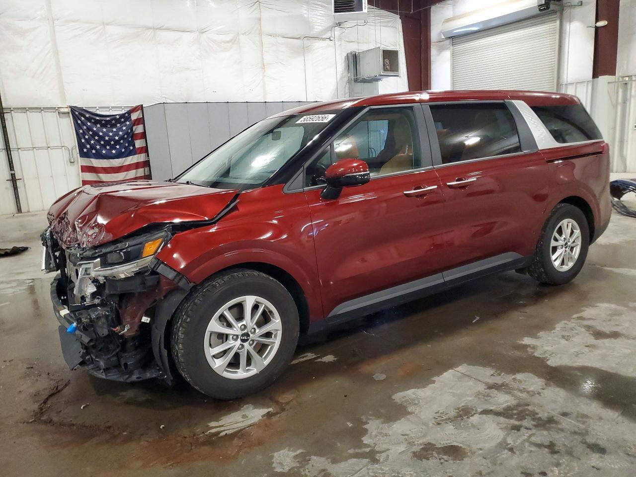 KNDNB4H31P6205212 · 2023 KIA CARNIVAL