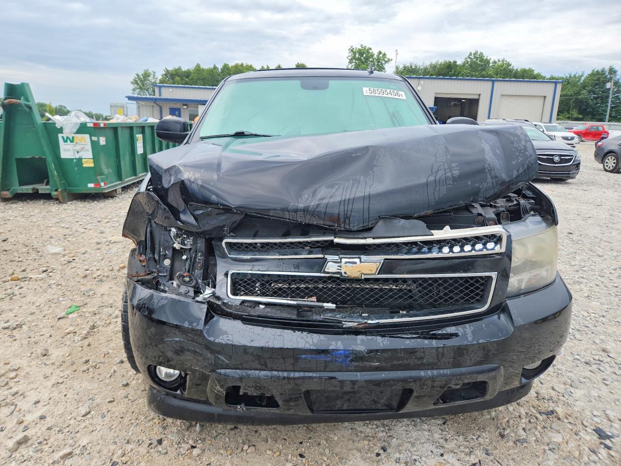 1GNSKBE05BR255417 · 2011 CHEVROLET TAHOE · 5/13